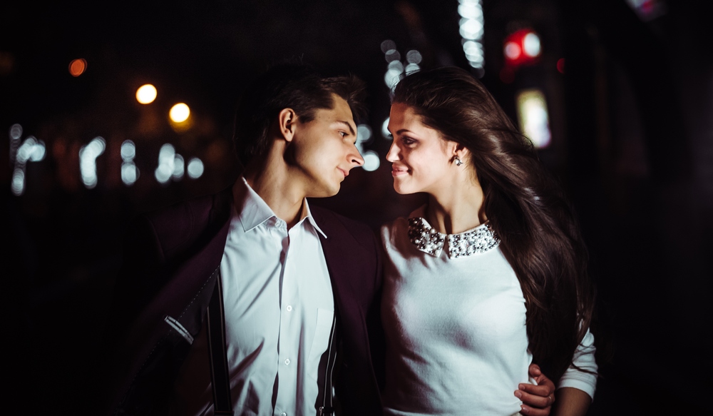 Love Story ночью